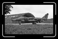 Bierset RAF Jaguar (1) * 1636 x 1004 * (520KB)